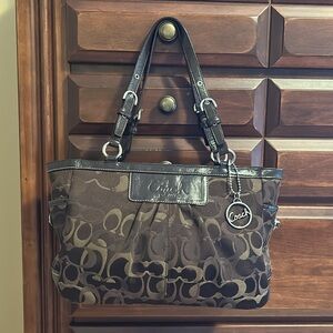 Coach Vintage Optic Signature Purse Tote F13762 Chocolate Brown